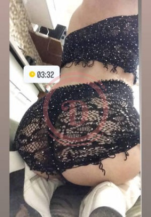 Chica transs versatil - 2